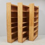 1655 8285 BOOKSHELVES